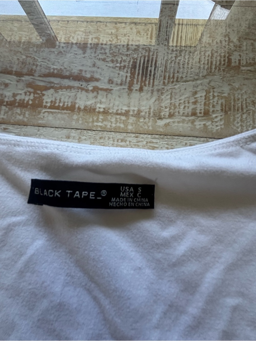 Bundle of 11 White/Cream tanks, tees and bodysuits - Picture 6 of 10